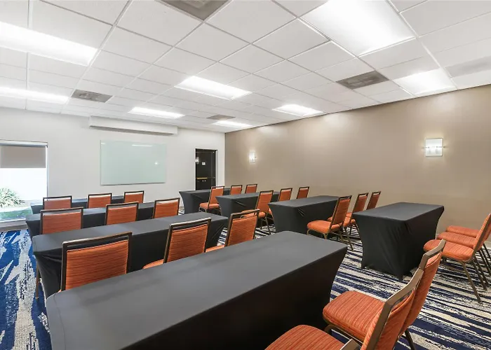 Comfort & - Buffalo Grove Hotel *