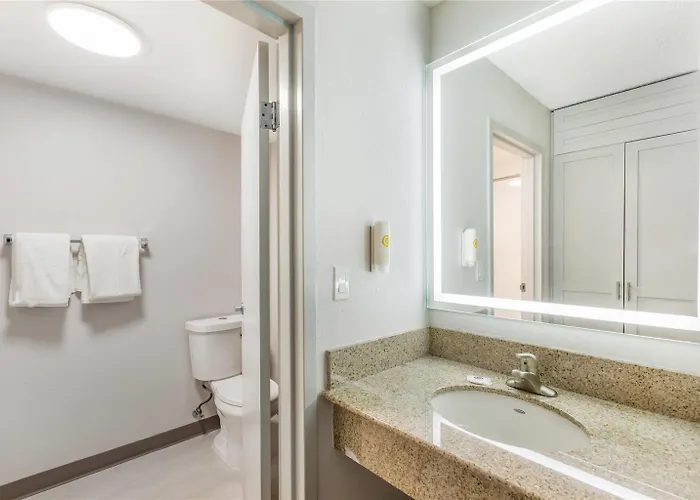 Hotel Comfort & - Buffalo Grove *